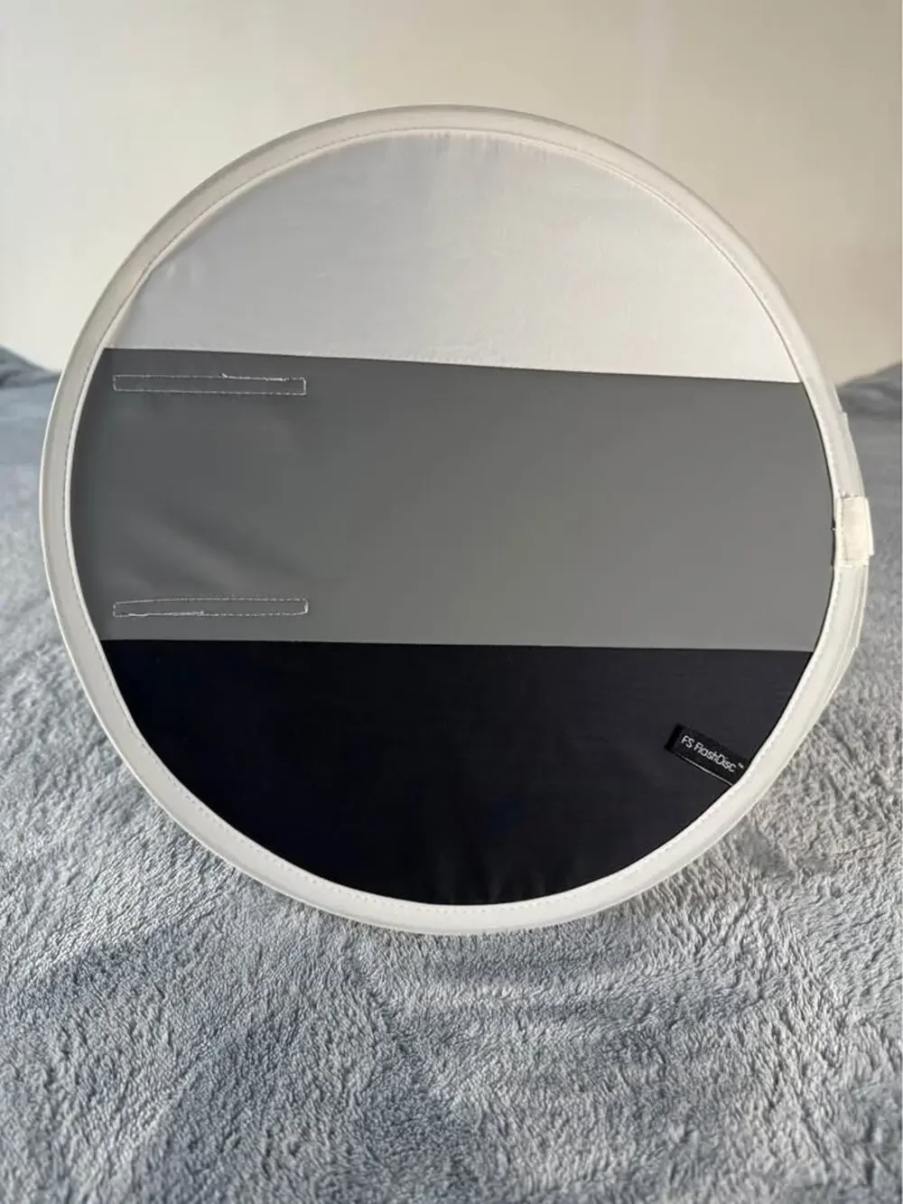 FS portable flash diffuser softbox, specifically the FS FlashDisc
